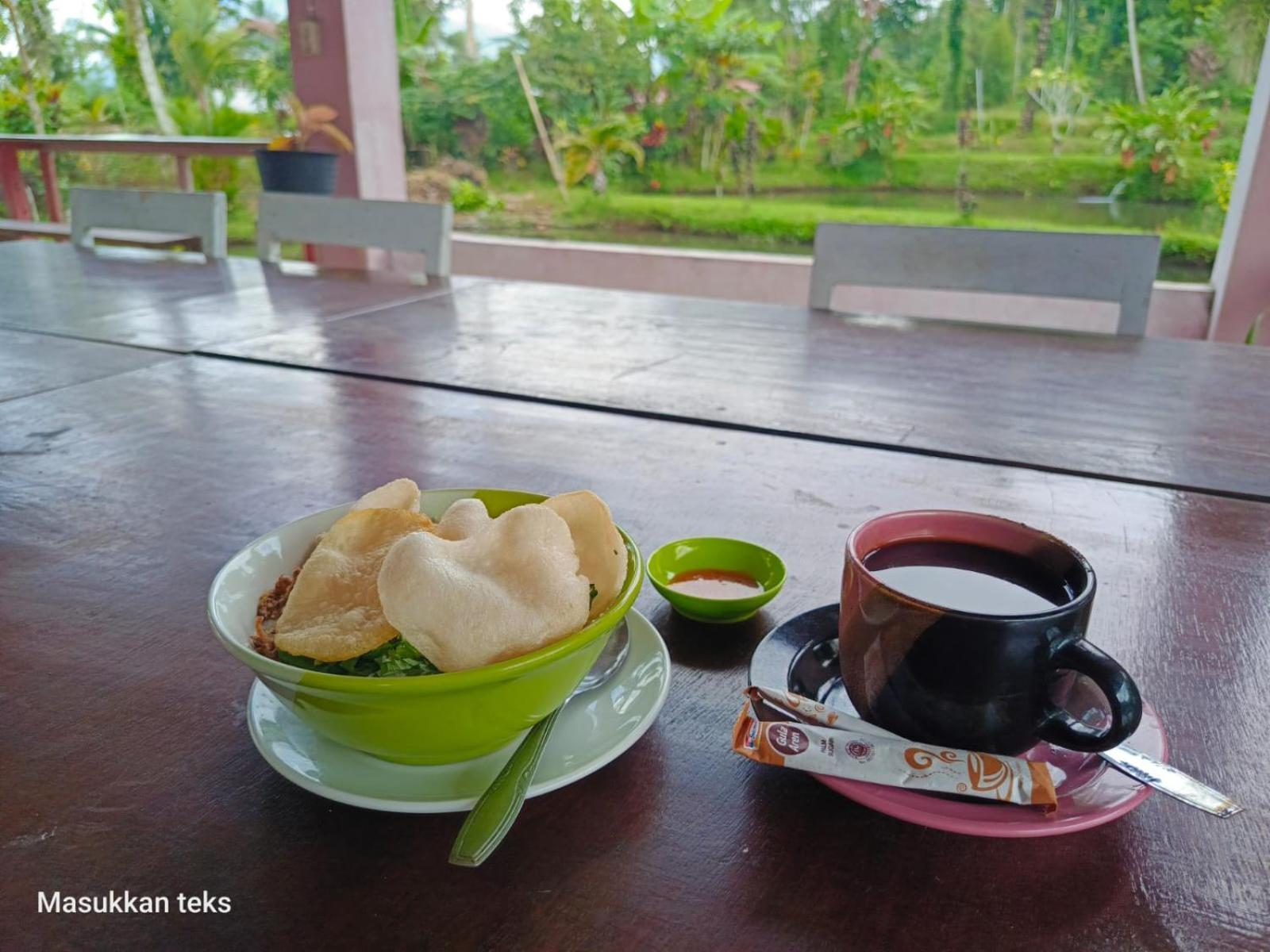 Talaga Tomohon Home Stay And Fishing Pond Exterior foto